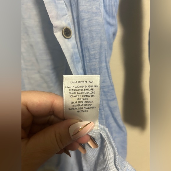 Stonewashed Blue 3/4 sleeve thin button up blouse-size maybe L (c measurements) - Picture 10 of 10